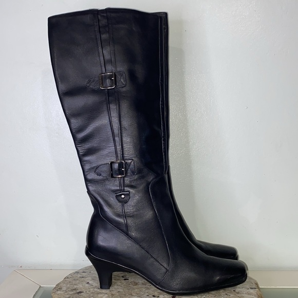 Bellini Black Leather WILSON Knee High Buckle Accent Heeled Boots Women’s Sz 8W - Picture 15 of 16